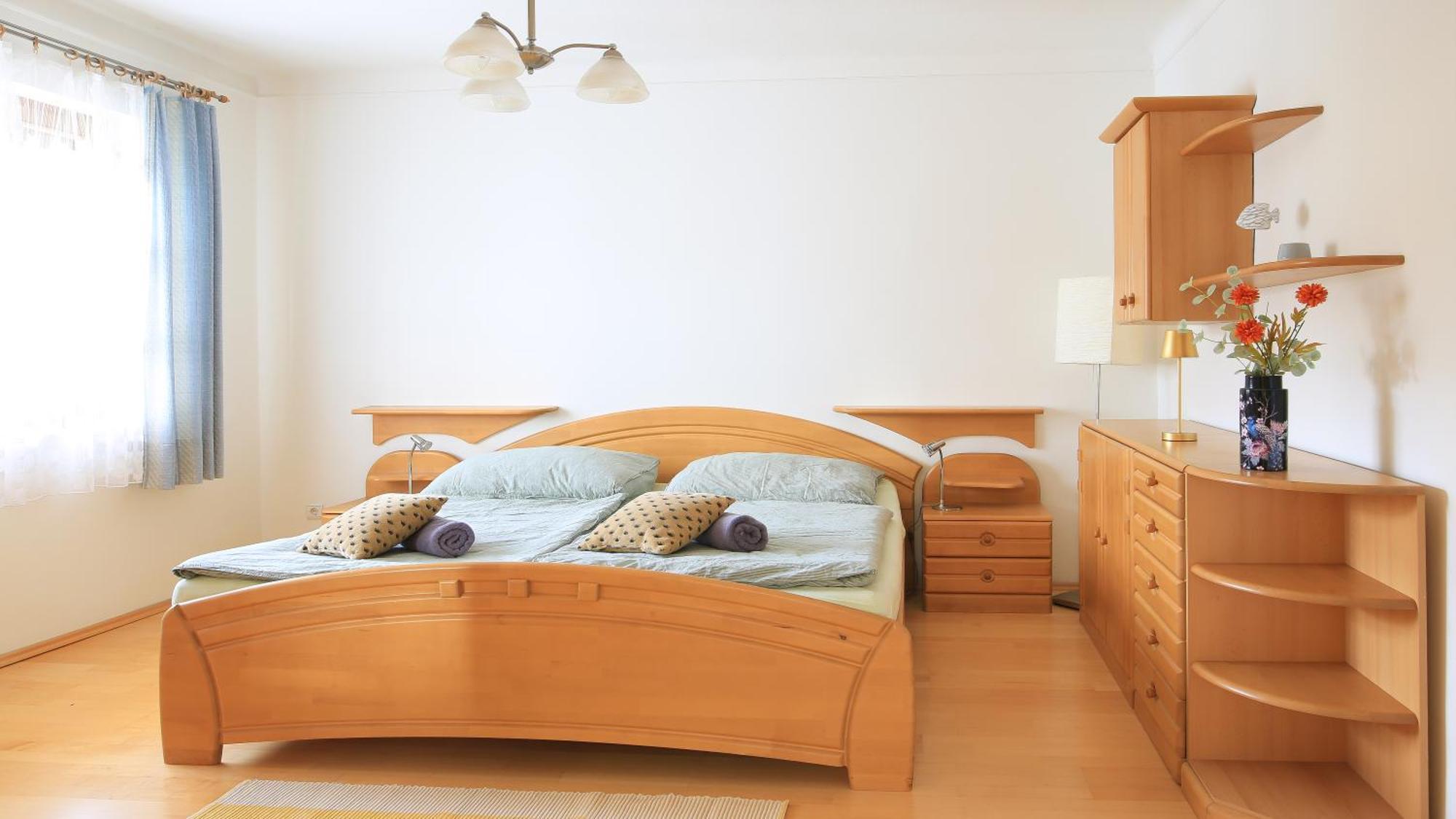 Zwei Schlafzimmer Ferienapartment Anna Am Stubenbergsee Inklusive Vier E-Bikes Exteriér fotografie