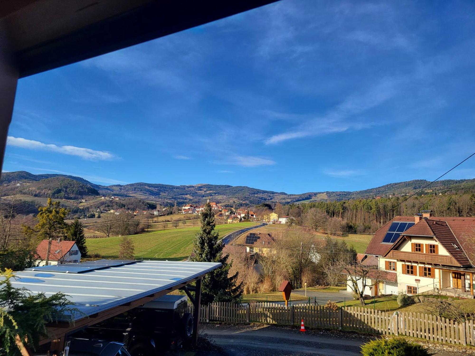 Zwei Schlafzimmer Ferienapartment Anna Am Stubenbergsee Inklusive Vier E-Bikes Exteriér fotografie